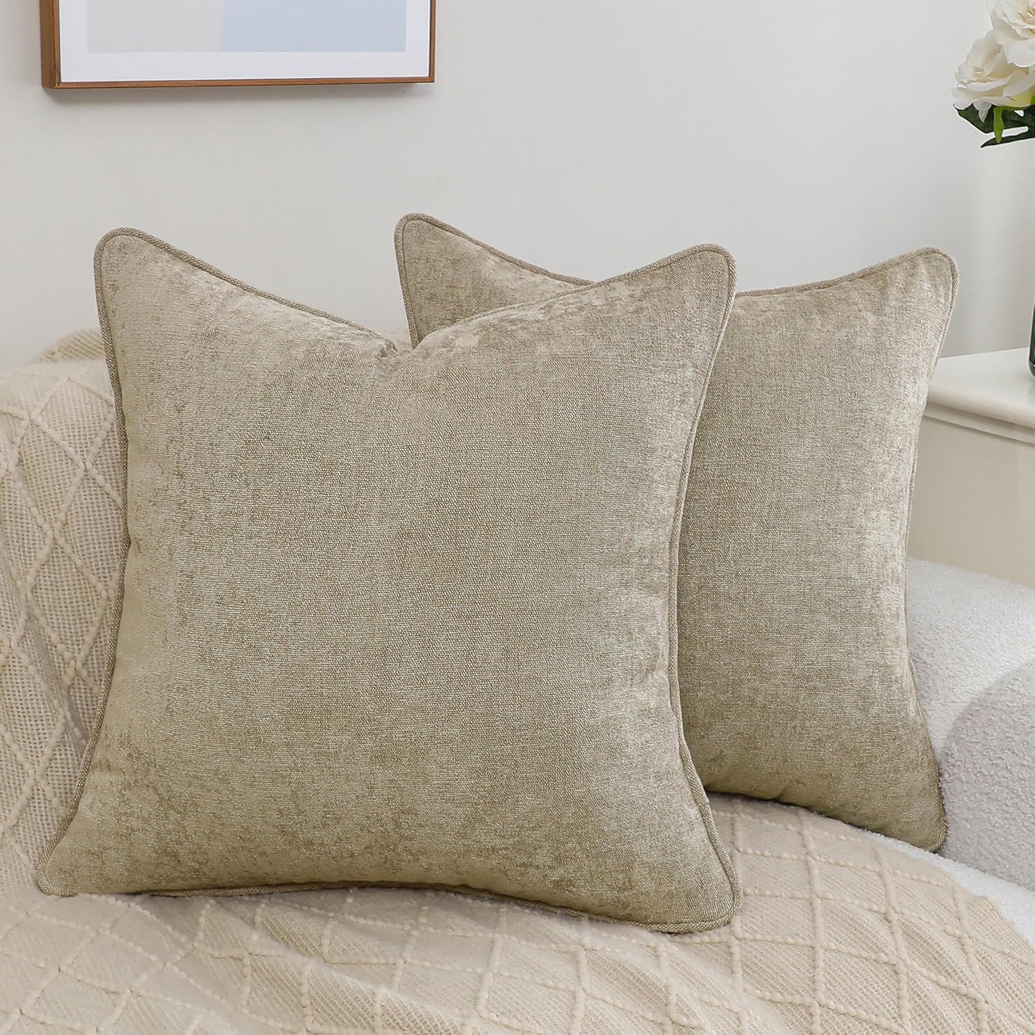 Solid-Color Chenille-Velvet Cushion Cover – Modern Design (Set of 2)
